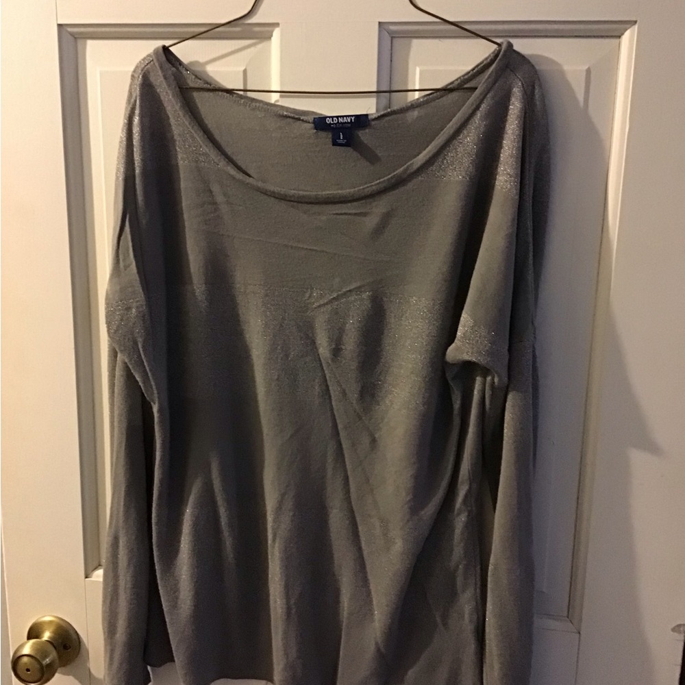 Old navy gray long sleeve shirt